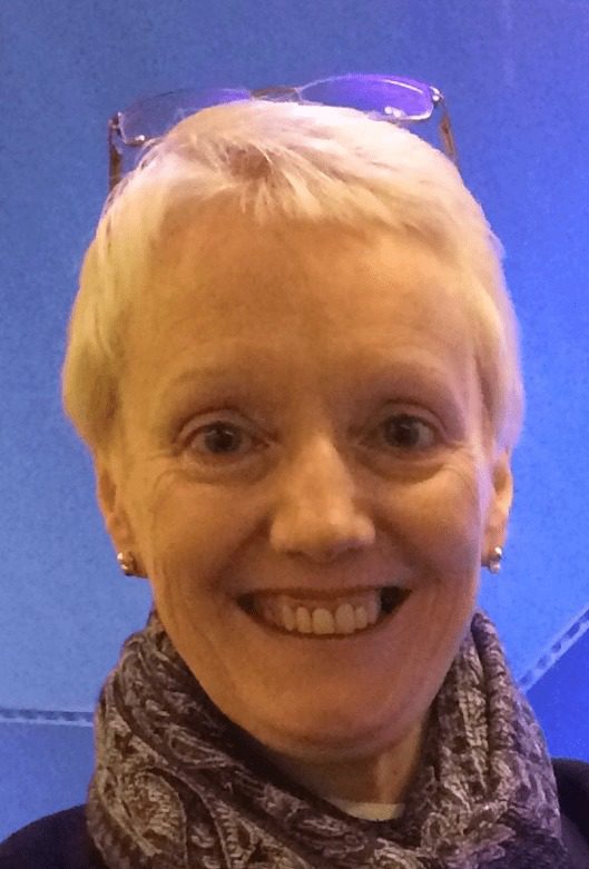 Carolyn Sweeney CB911 1