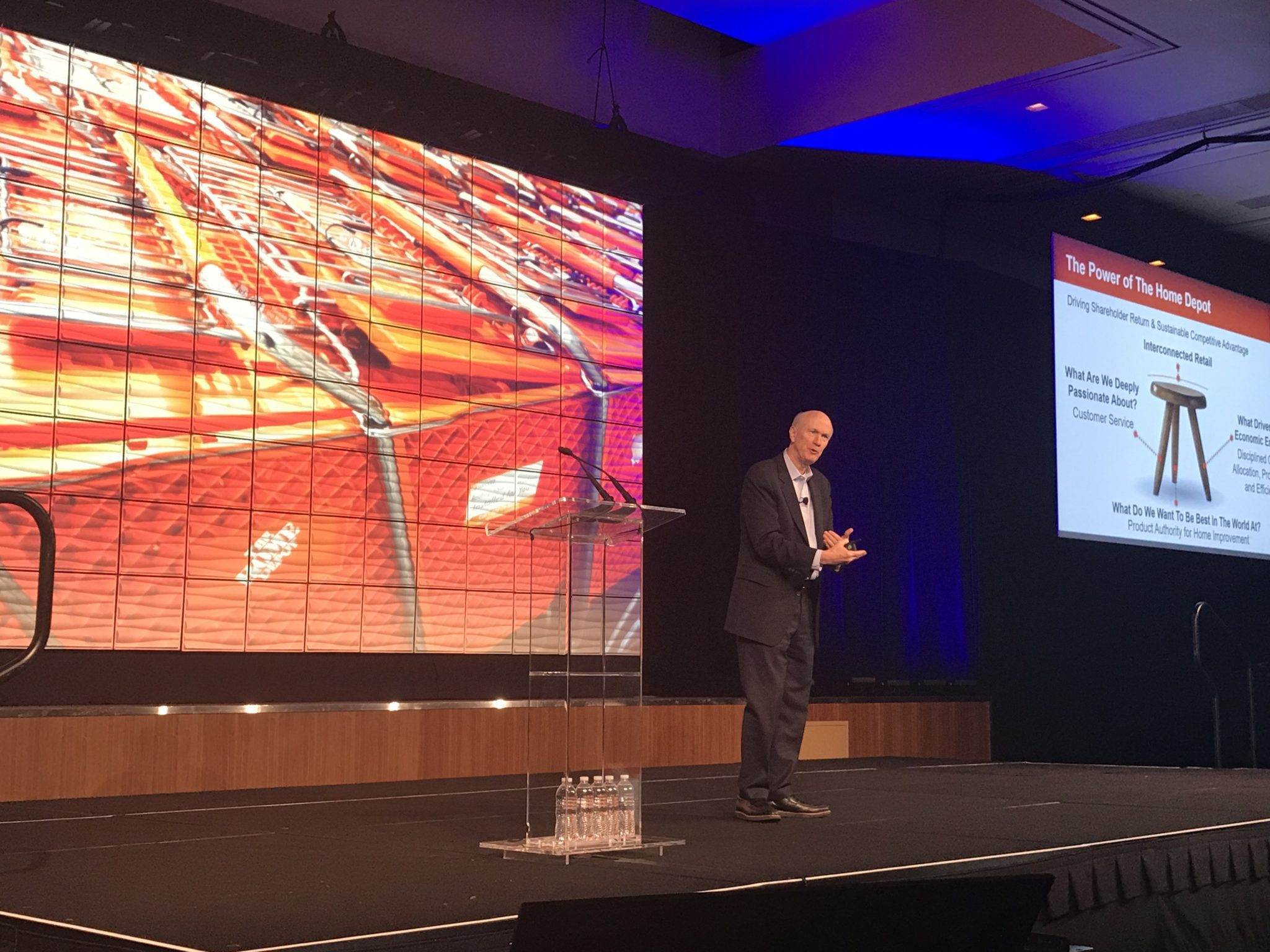 Former Home Depot CEO Reveals Rules For Leadership At Aptos Engage