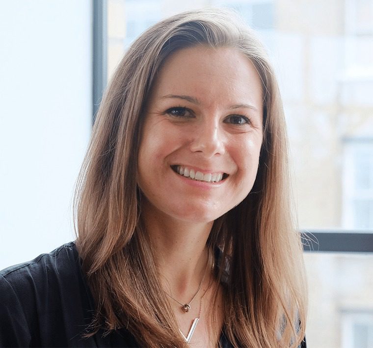 0aaJenny Williams Skimlinks