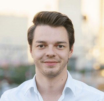 0aaaCharly Walter Gengo