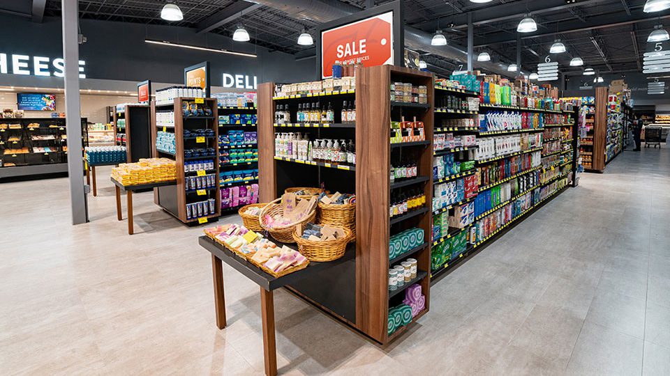 Custom end caps with nesting tables give the team at Hurley’s options to promote and engage customers with deals and new arrivals and cross merchandising according to time of year and trends.