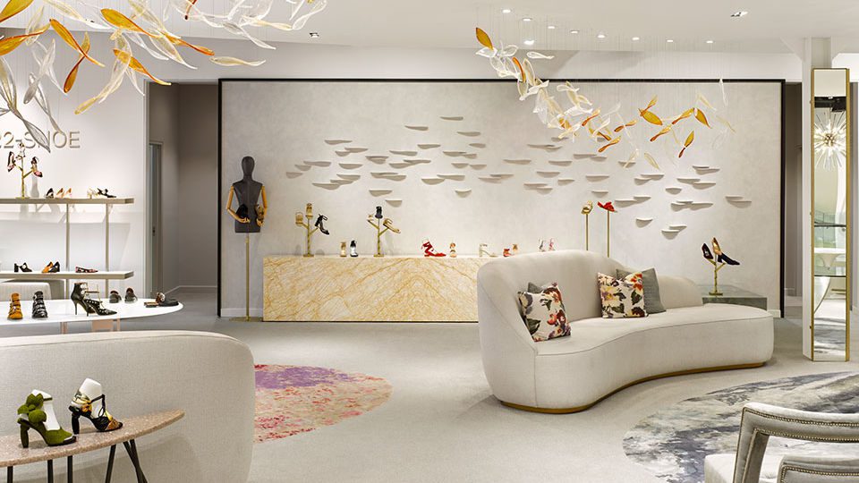 The carefully arranged bubble glass sculpture with amber to represent the golden leaves of fall.

Custom artwork assists in blurring the line between art and fashion, while the overarching design aesthetic keeps the brand rooted within its local flavor and equity of Saks’ brand that promotes a casual atmosphere through natural light, delightful pallets, and organic expression.