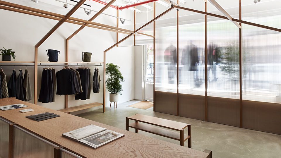 The store’s design was a collaboration between Japanese architect Taichi Kuma and nanamica Brand Founder Eiichiro.