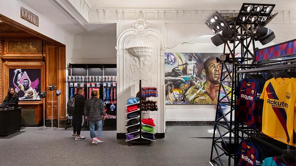 Carlton, in conjunction with Pele Soccer, preserved the landmarked interiors by designing a completely flexible retail display system not affixed to the existing structure. The current design is sensitive to the historic fabric of its location.