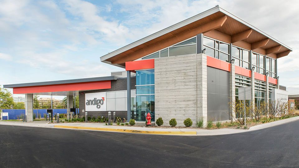 Mimicking the logo mark, the slanted roof adds a unique branded touch while increasing the amount of natural light within the lobby. The clerestory windows act as an interior billboard for the custom branding on the lobby ceiling.
