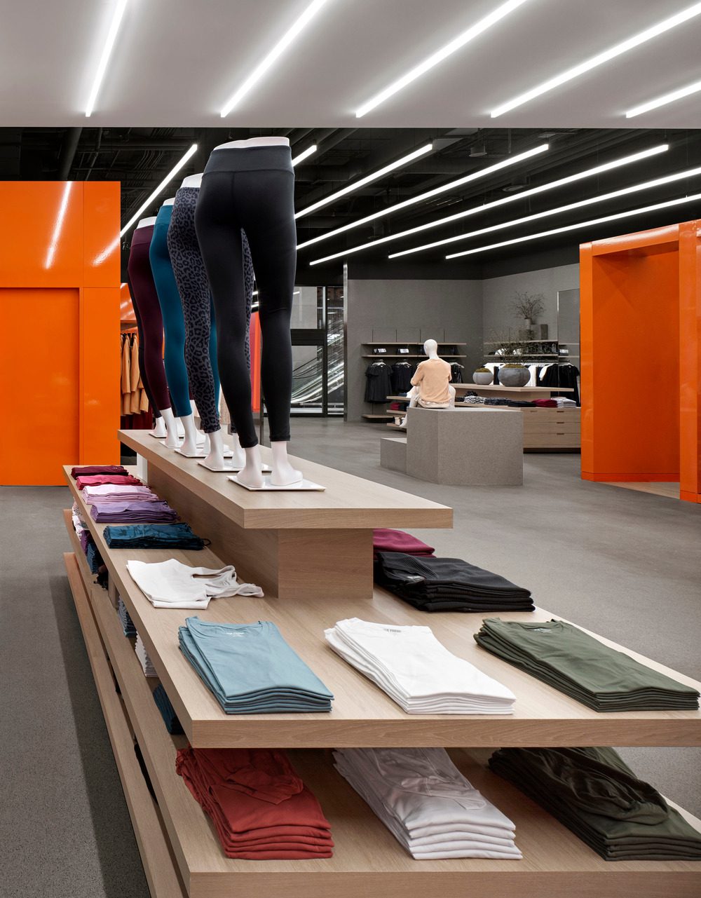 Bold Colors and Shapes Define the New Joe Fresh Flagship in Toronto, slide 2