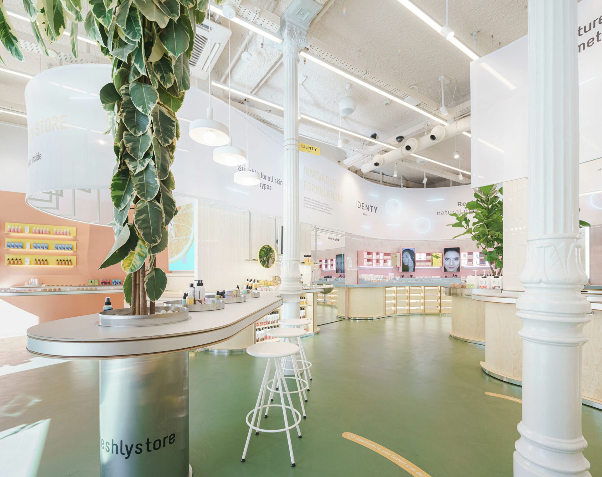 DTC Brand Freshly Cosmetics Opens Second Brick-and-Mortar Store, slide 3