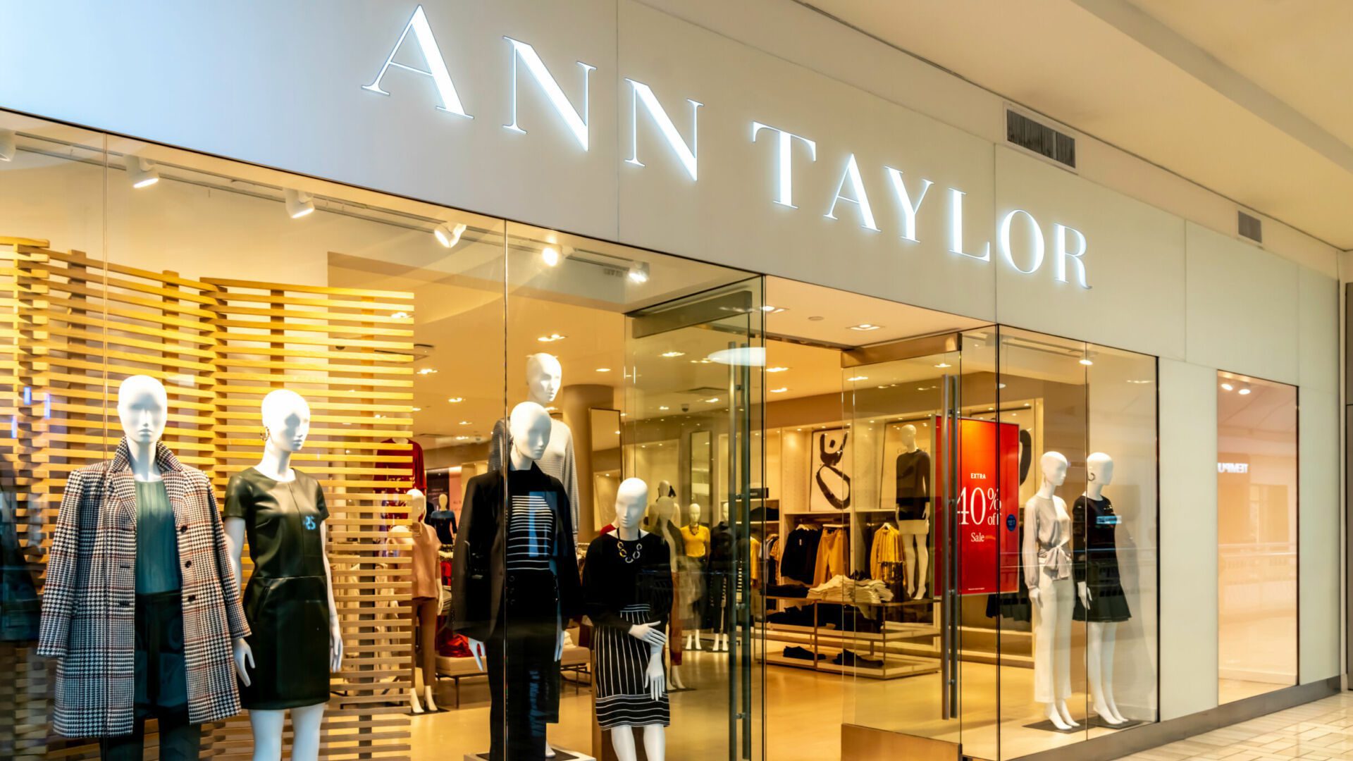Ann Taylor and LOFT Launch Shared Loyalty Program Retail TouchPoints