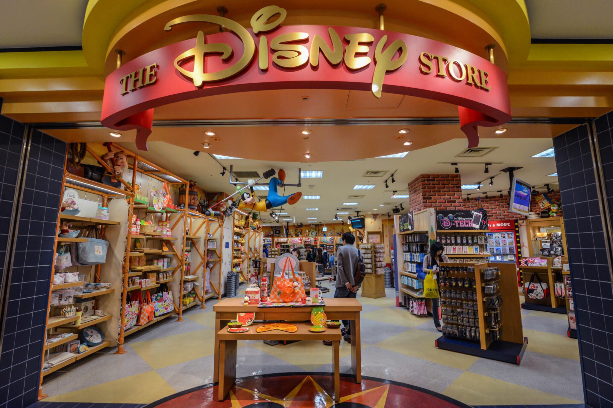 Disney Plans to Close At Least 60 Stores as it Emphasizes