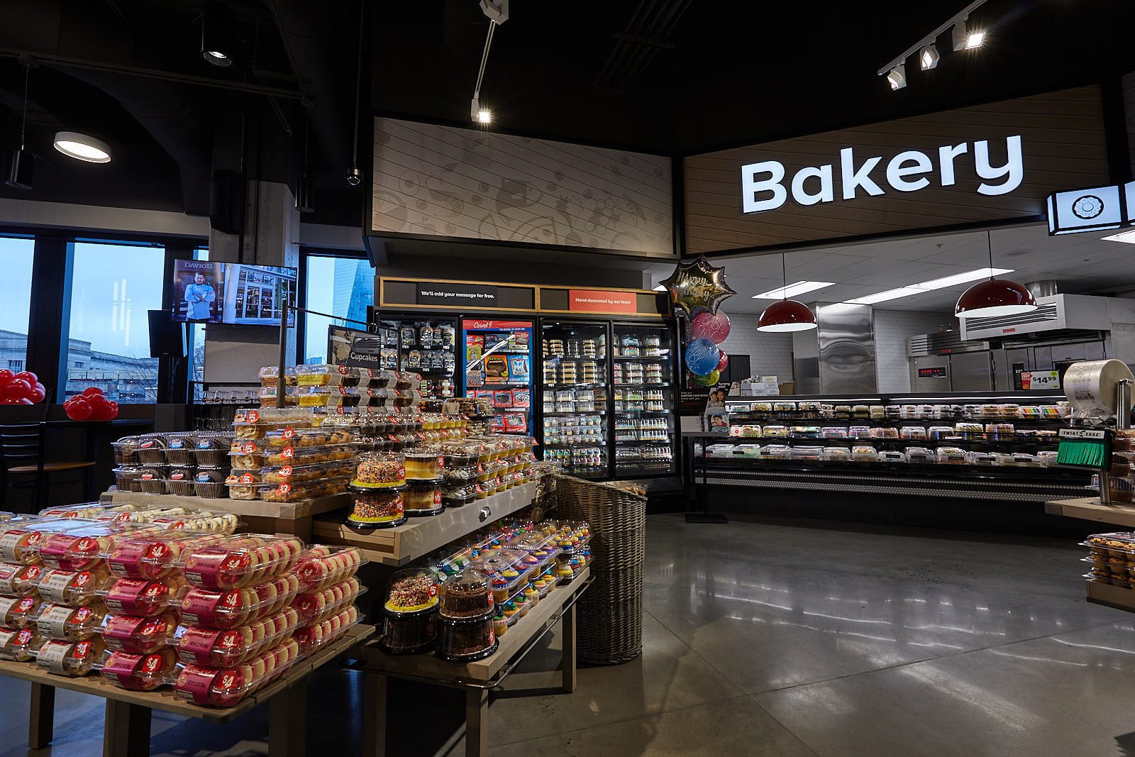 GIANT Opens Riverwalk Urban Flagship in Philadelphia, Donates to Spotlight Food Justice, slide 6