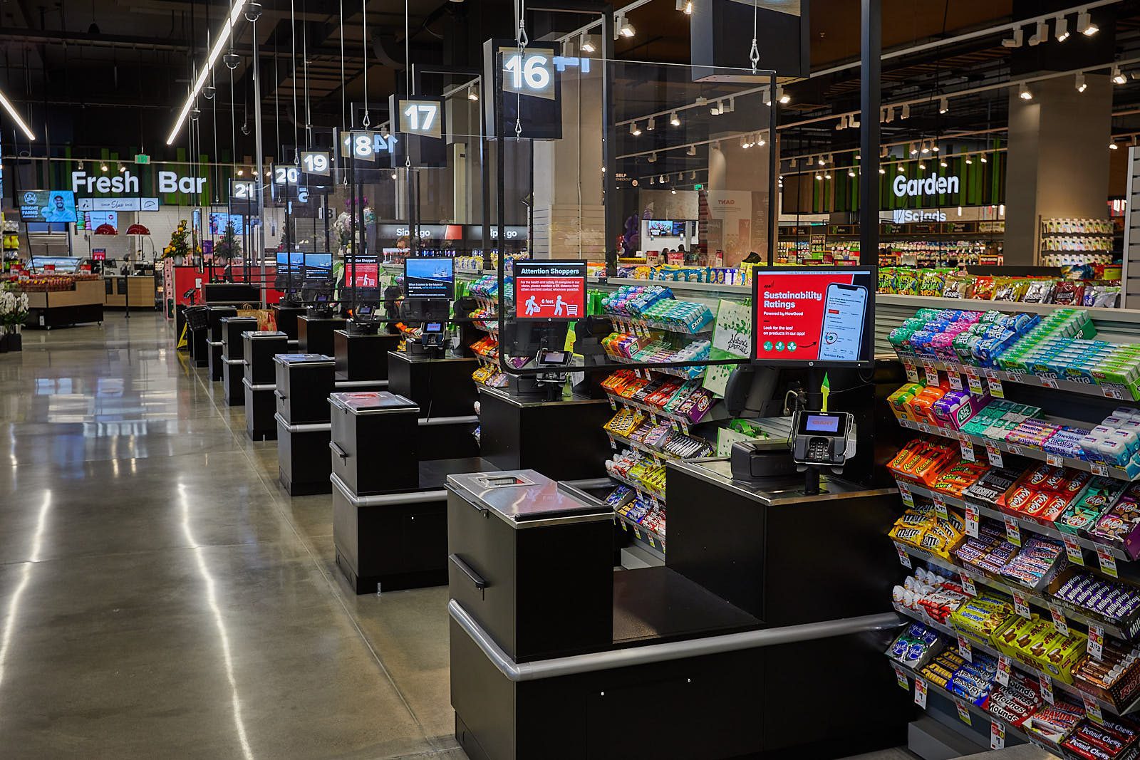 GIANT Opens Riverwalk Urban Flagship in Philadelphia, Donates to Spotlight Food Justice, slide 11