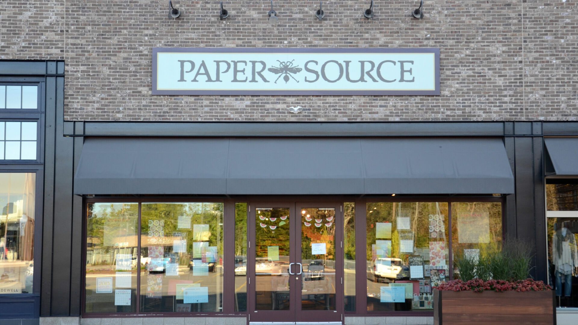 Barnes & Noble Owner Acquires Paper Source With Plans for Complementary