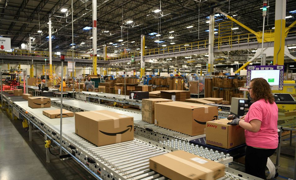 Amazon Fulfillment Center Workers in Alabama Reject Unionization