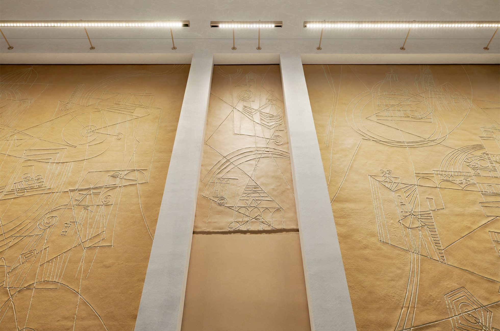 Apple Via del Corso Store Debuts in Rome, slide 10