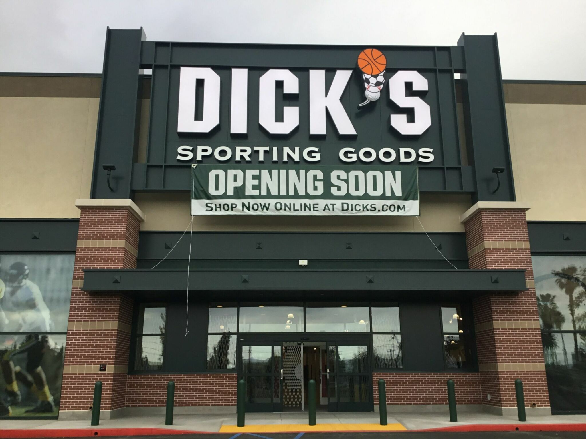 DICK'S Sporting Goods Launches New OffPrice Store Concept Retail