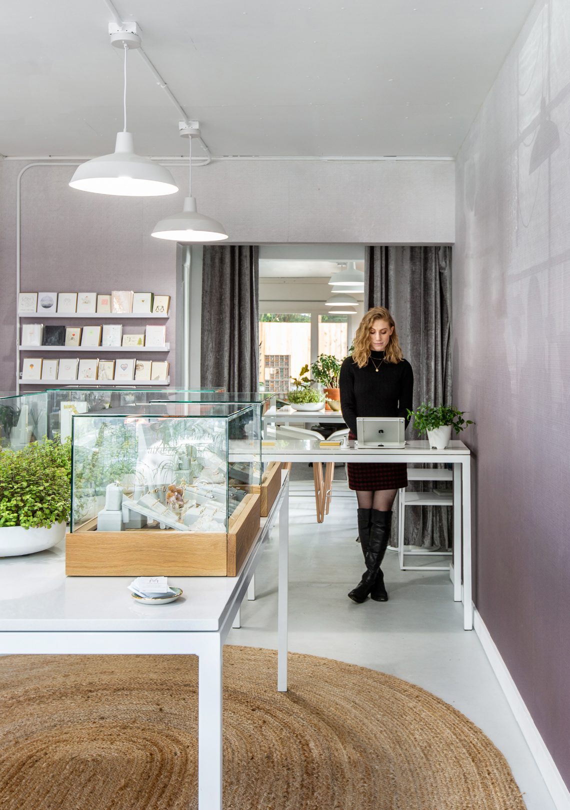 Valerie Madison Jewelry Opens Flagship with an Emphasis on Velvet and Geodes, slide 7
