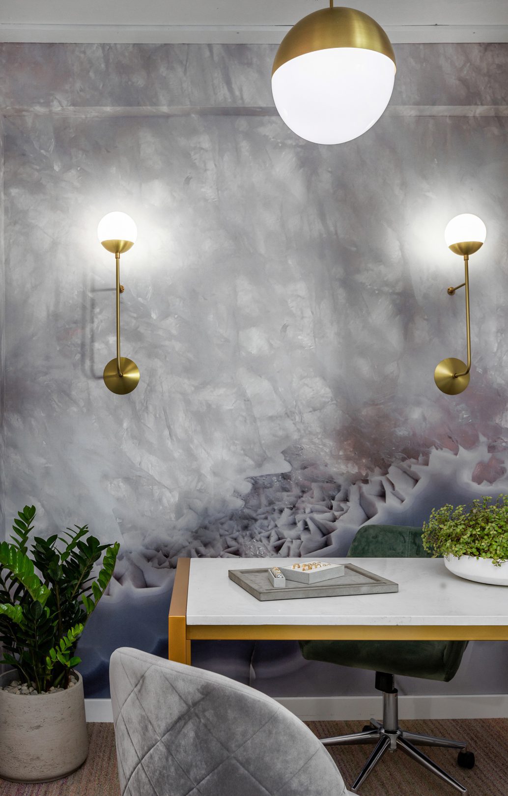 Valerie Madison Jewelry Opens Flagship with an Emphasis on Velvet and Geodes, slide 10
