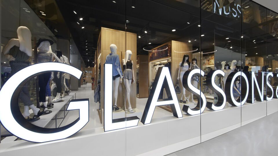 As the former Glassons CEO stated, Landini Associates’ design "...has helped us reinvent the brand. In an ever-challenging retail world the need to stand out has become increasingly important.” 