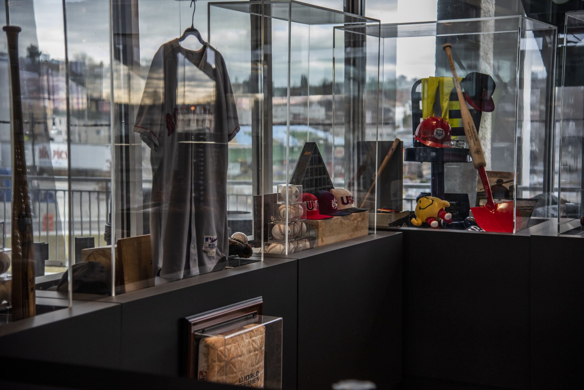 Minor League Baseball Team’s Pitch: Cashierless Shopping at New Stadium’s Fan Store, slide 1