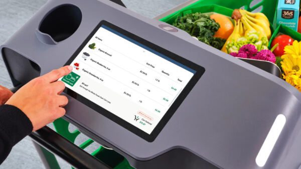 The Amazon Dash Cart screen now displays nearby items and promotions with more accuracy.