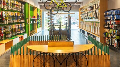 Vegas Sports Store Plays With Activity-Inspired Interior Design