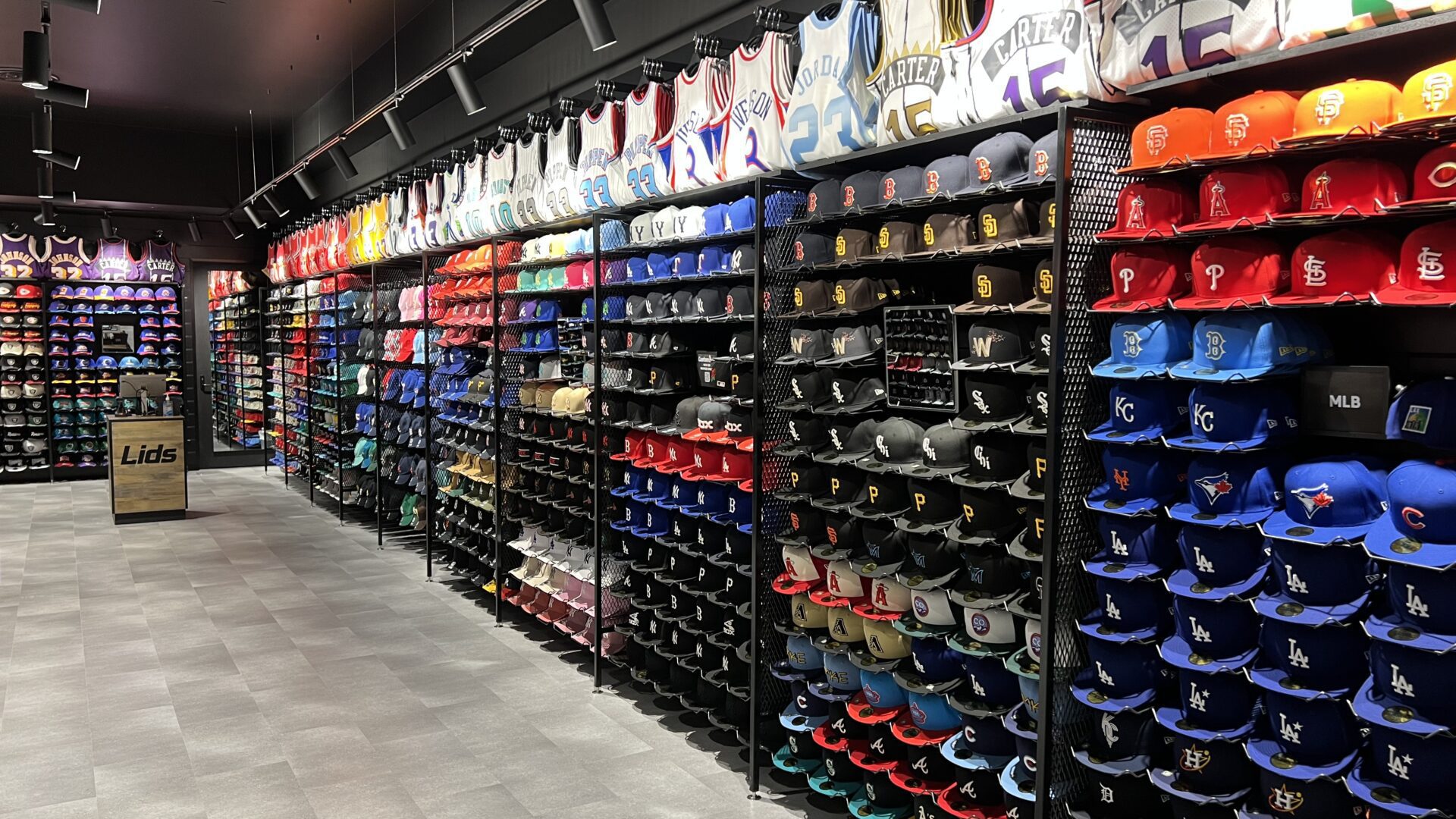 Lids Picks Basketball Theme for First Brick-and-Mortar Store in Australia