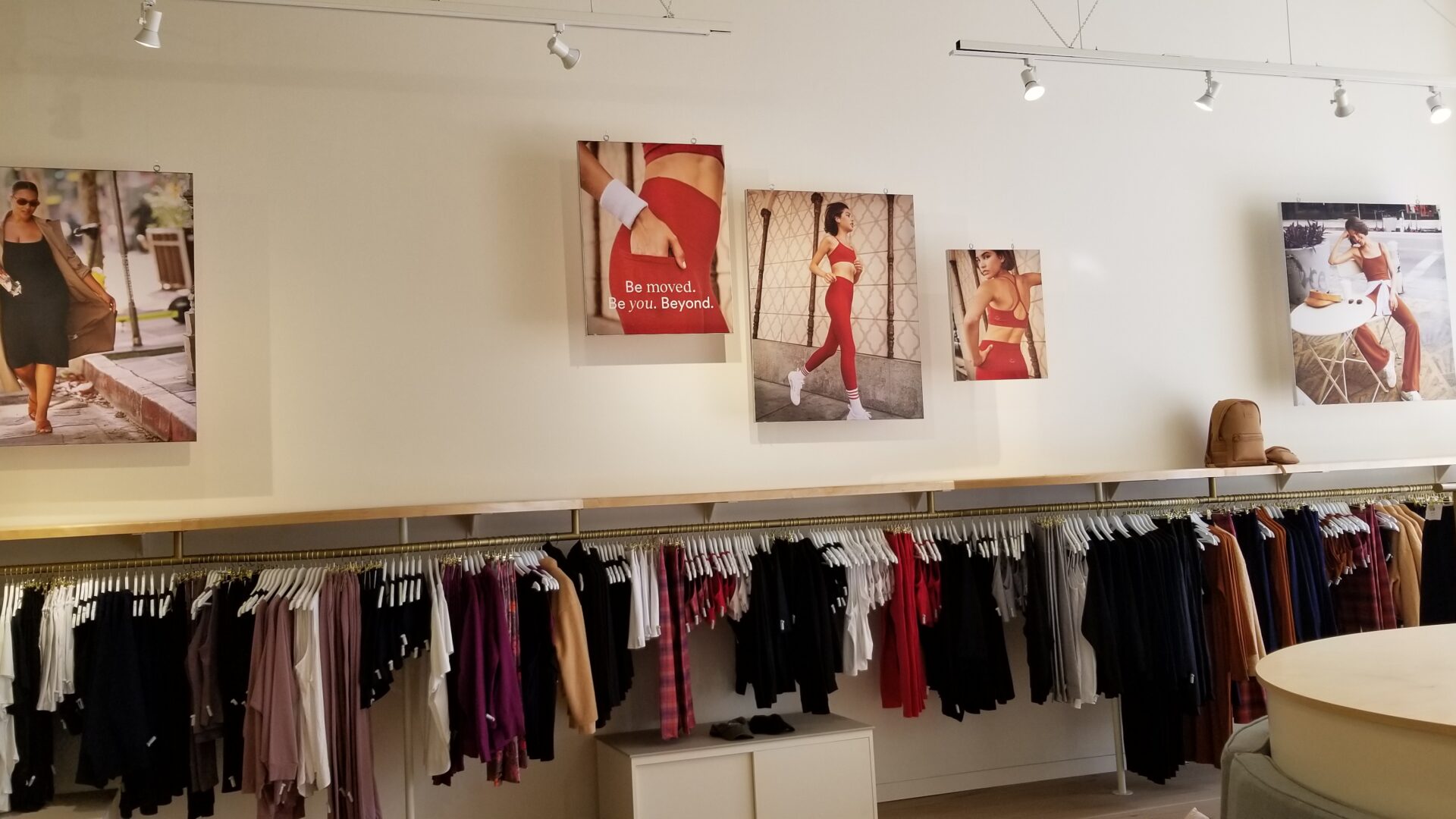 Women-led Beyond Yoga Simplifies the Store Journey with Comfort for Brick-and-Mortar Debut