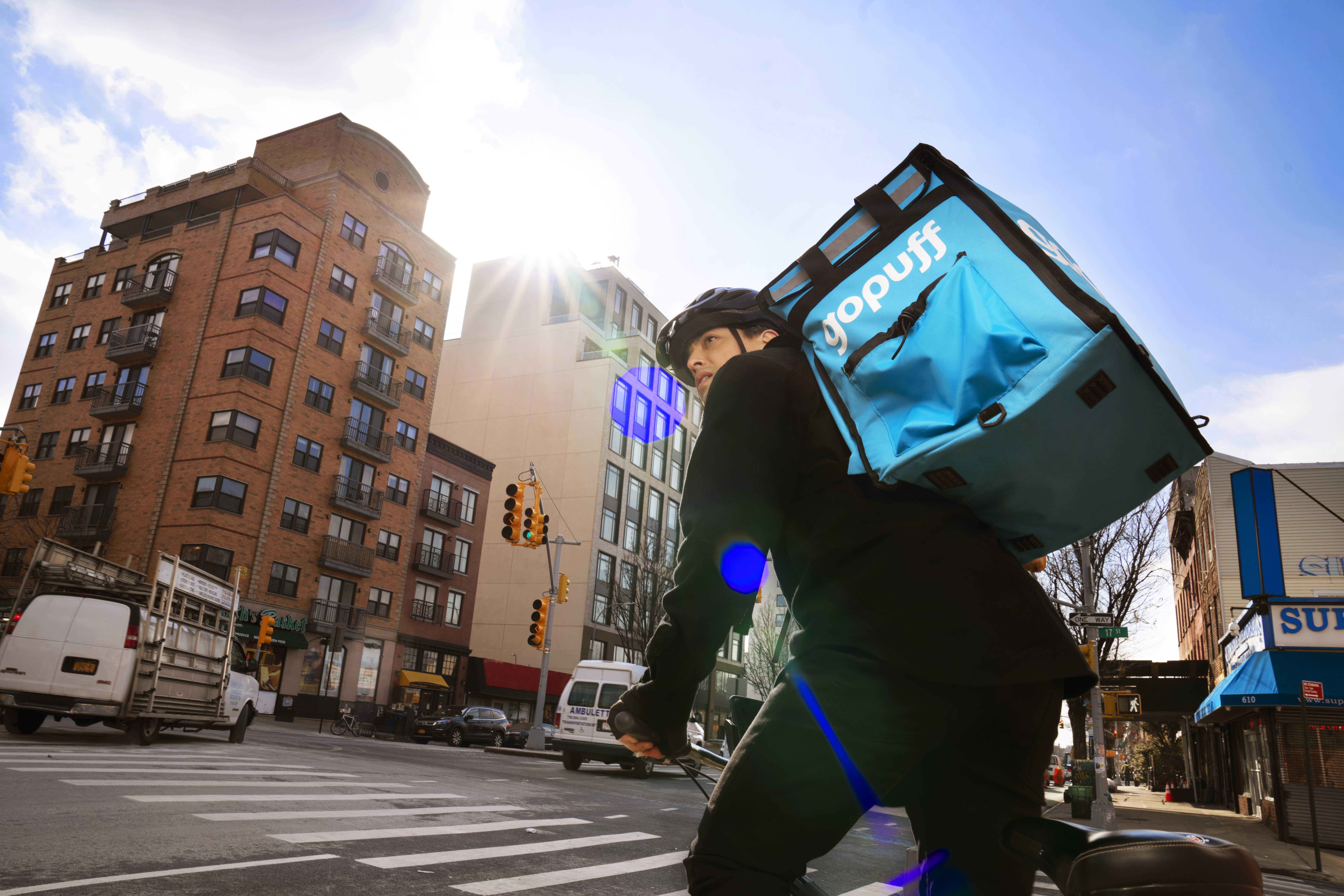 TechCrunch: Gopuff Adds New Services Including Gifting and In-store Pickup