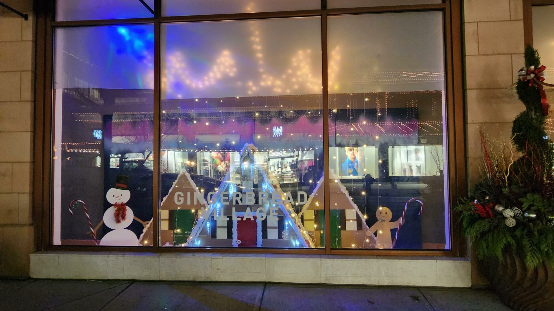 Easton Town Center’s Holiday Design Partnership Puts Sustainability into Action