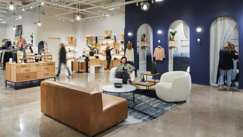 Evereve flaship by Studio BV