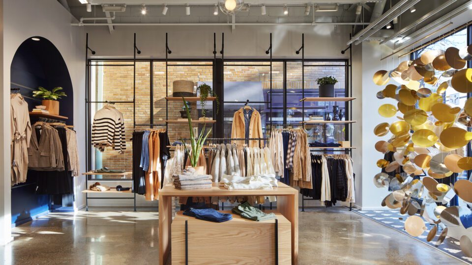 Evereve flaship by Studio BV