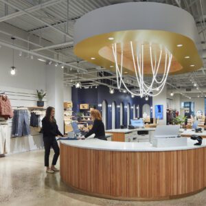 Evereve flaship by Studio BV