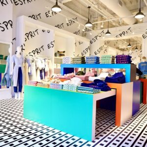 Esprit Grove pop-up