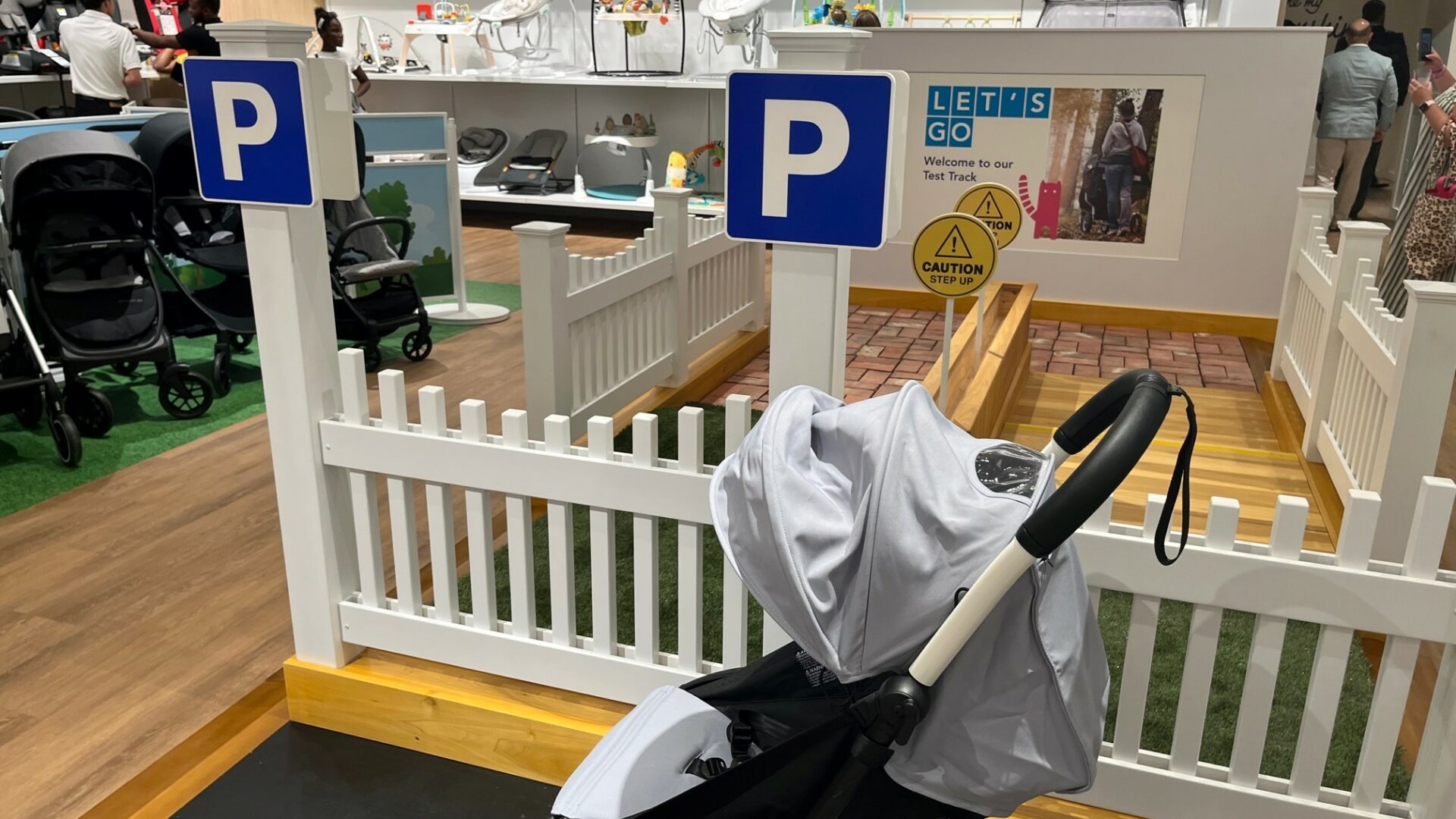 The stroller test track. (Photo Credit: Retail TouchPoints)