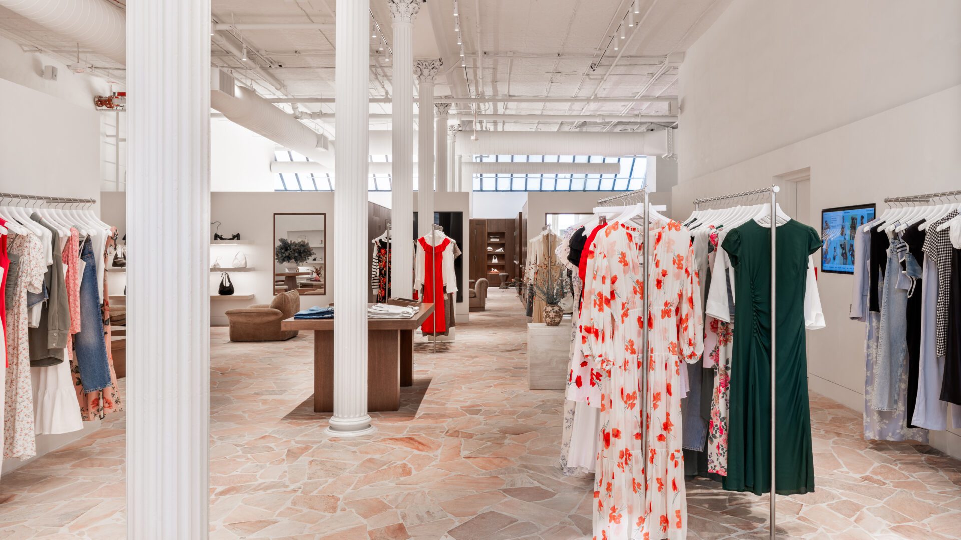 Reformation’s New NYC Flagship Mixes Vintage and High-Tech Elements ...