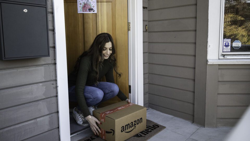 Amazon is relaunching Amazon Shipping after pausing operations in 2022. Can the company compete with UPS and FedEx?