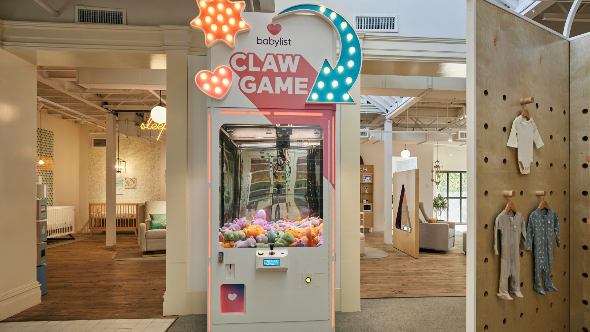 Babylist has opened its first retail store in Beverly Hills.