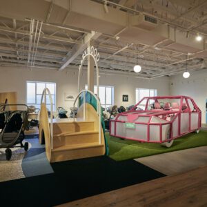 Babylist has opened its first retail store in Beverly Hills.