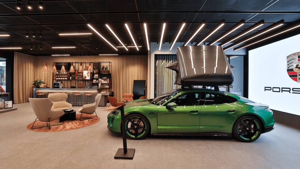 The new Porsche Studio