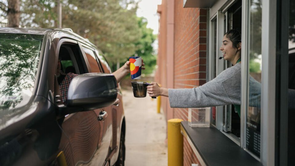 https://www.retailtouchpoints.com/wp-content/uploads/2023/08/Starbucks-drive-thru-contactless-ConnorSurdi-960x540.jpg