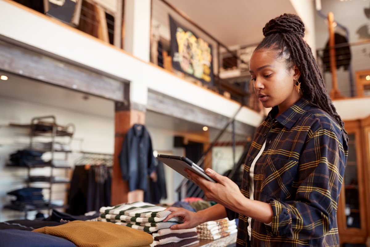 By empowering associates with data, retailers can support better in-store experiences