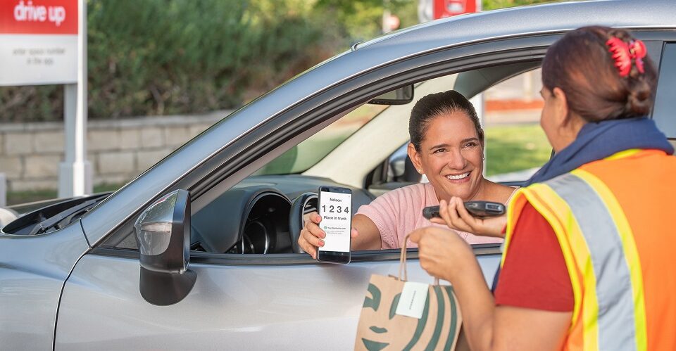 Target expands Starbucks pick up