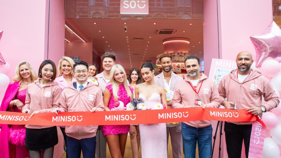 Joyful Laughter Fills the Opening Ceremony of MINISO's Oxford Street Flagship