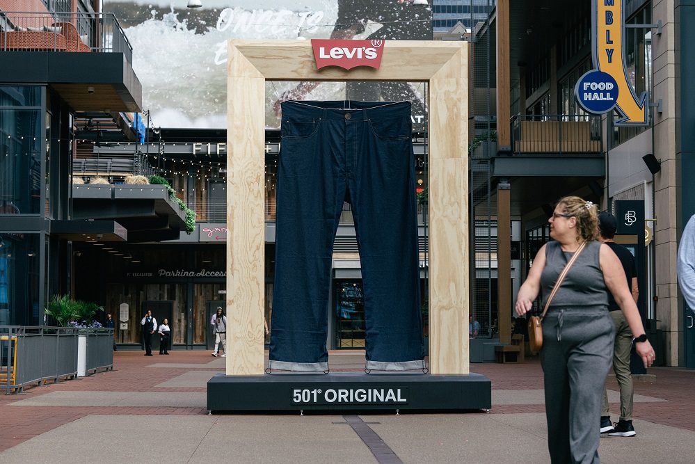 Levi's Boosts Awareness in a Big Way with Giant-Sized 501 Jeans