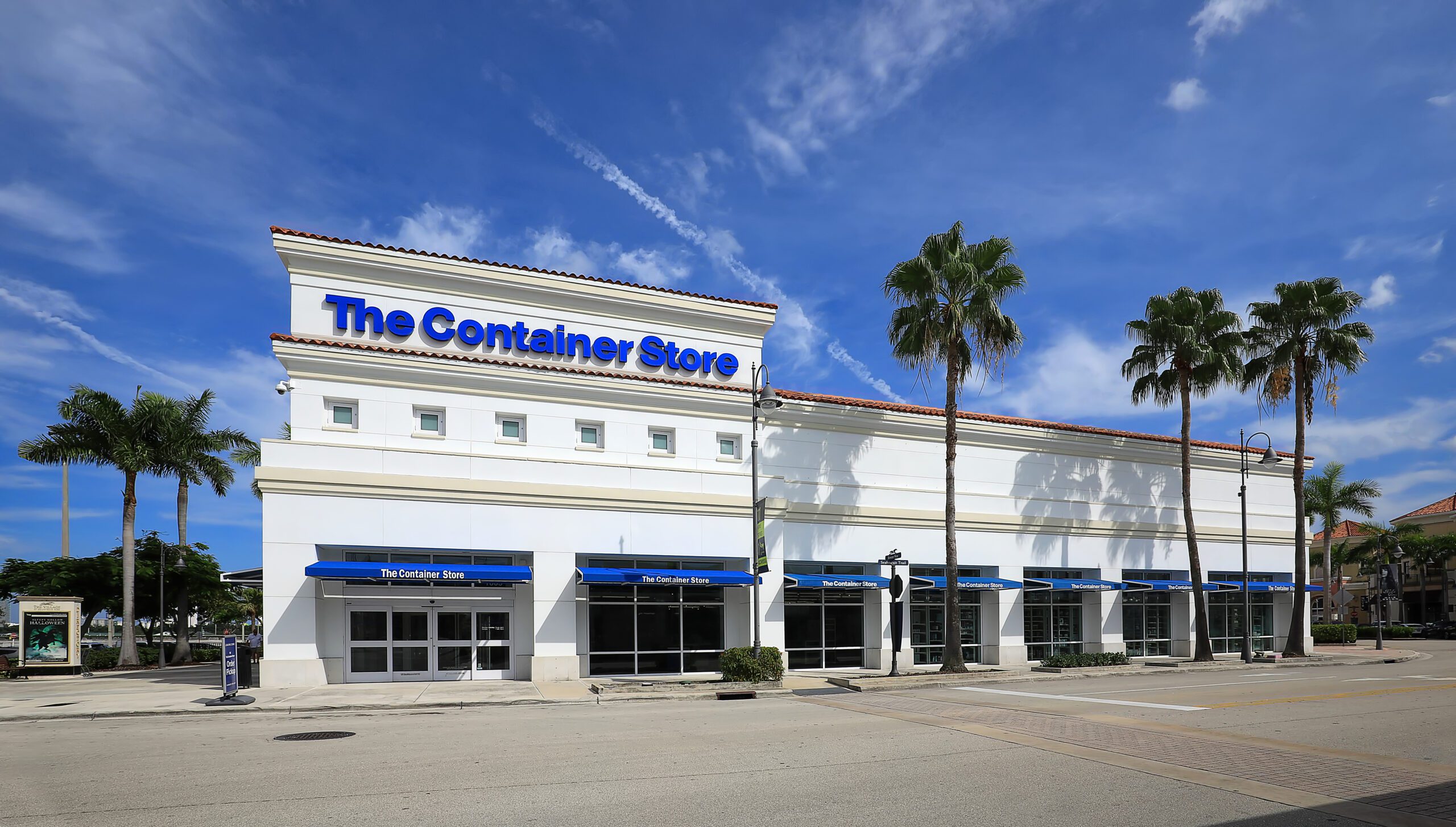The NYSE has warned the Container Store that it is at risk of being delisted because its average closing stock price dropped below $1.00 over the last 30 trading days.