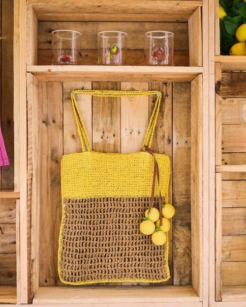 How Anthropologie Leverages Pop-Ups to Expand its Role as Customers’ ‘Happy Place’, slide 2