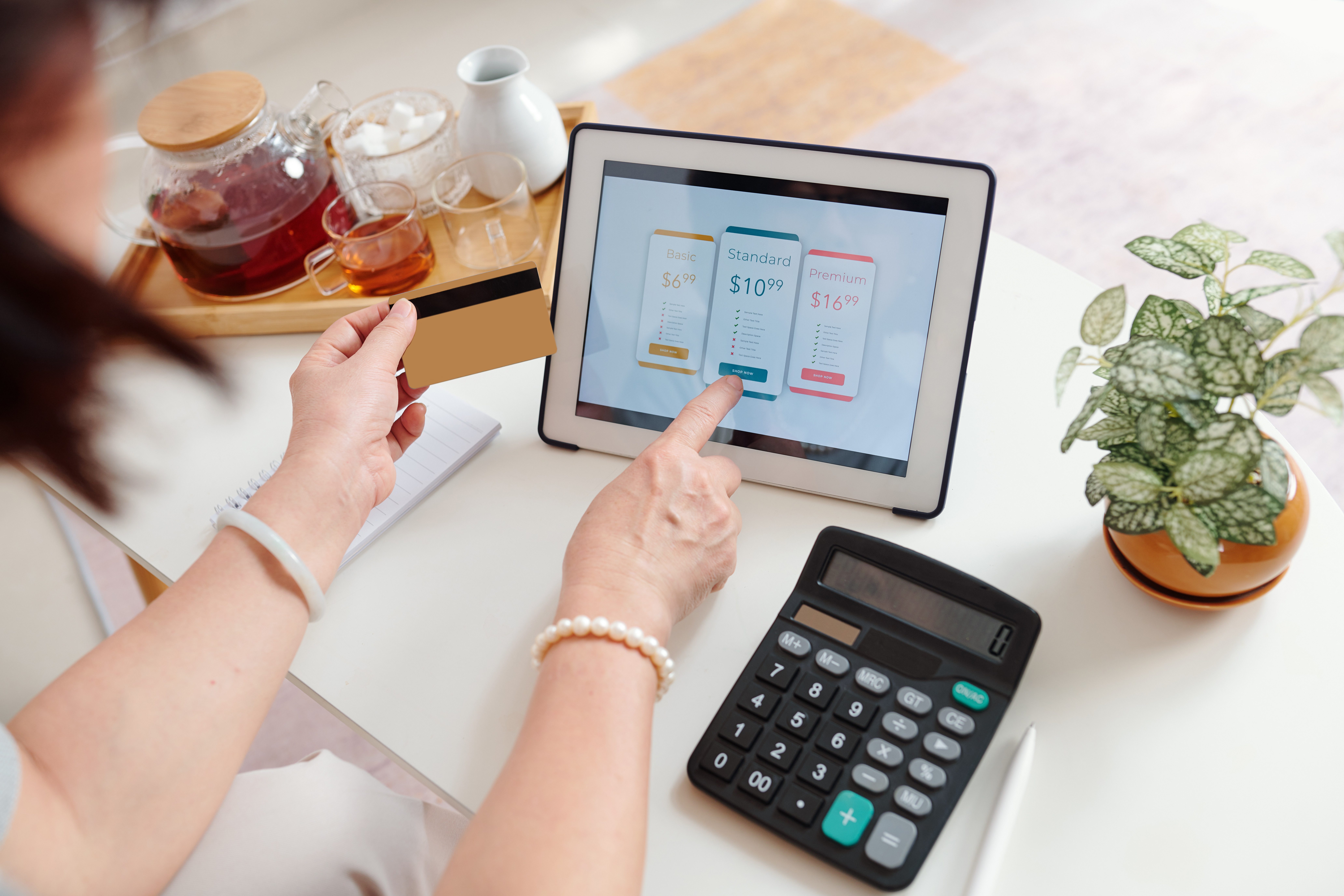 Business groups are challenging the FTC's new "click-to-cancel" rule for subscriptions.