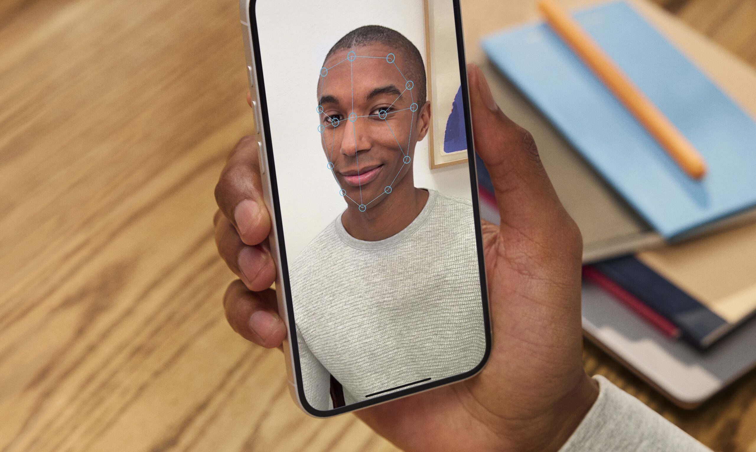 Facial scan in Warby Parker's AI shopping Advisor tool for eyewear.