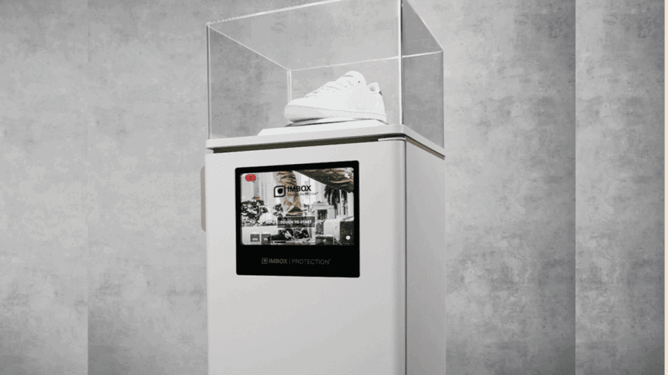 An Imbox shoe protection unit.