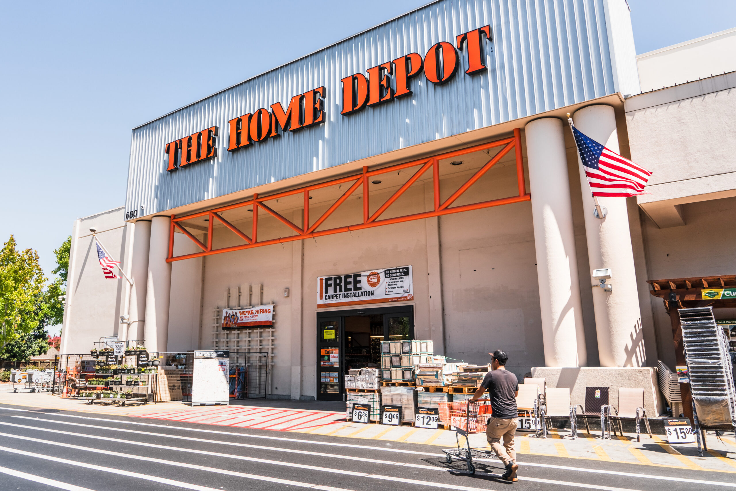The Home Depot has made a major acquisition and updated its digital tools for pros.